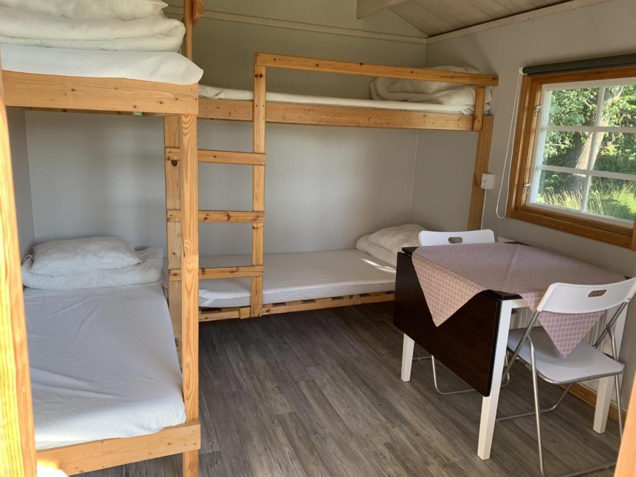 Skara Stads-Camping & Stugby Buitenkant foto